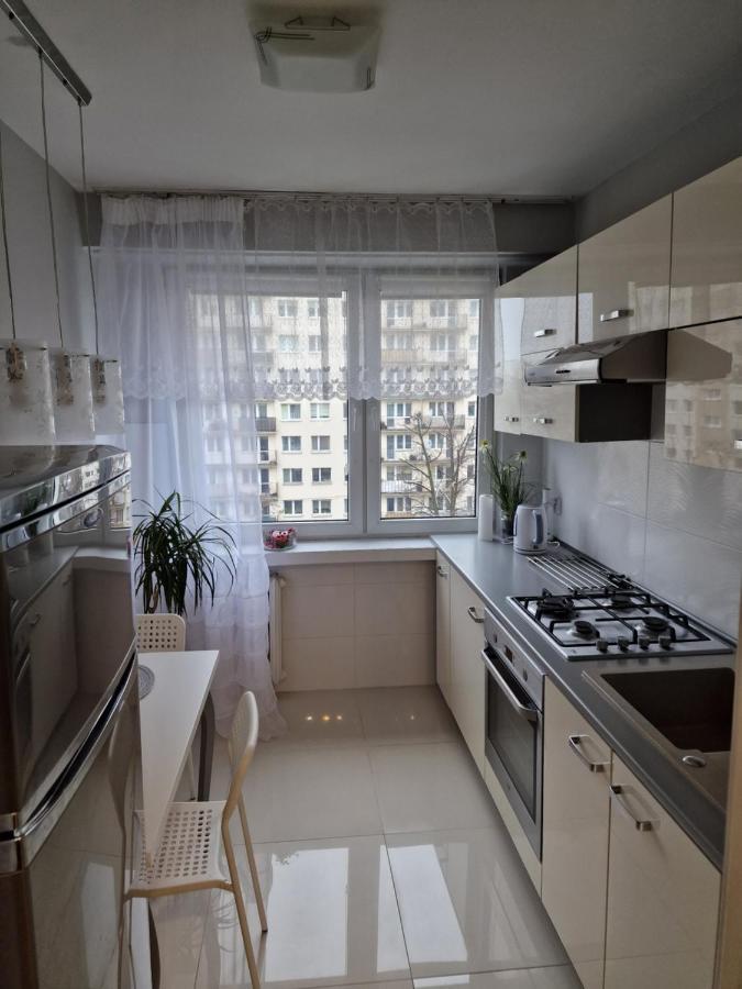 Apartament - 2 Pokoje W Lodzi - Blisko Atlas Arena, Zoo, Centrum, Piotrkowska Экстерьер фото